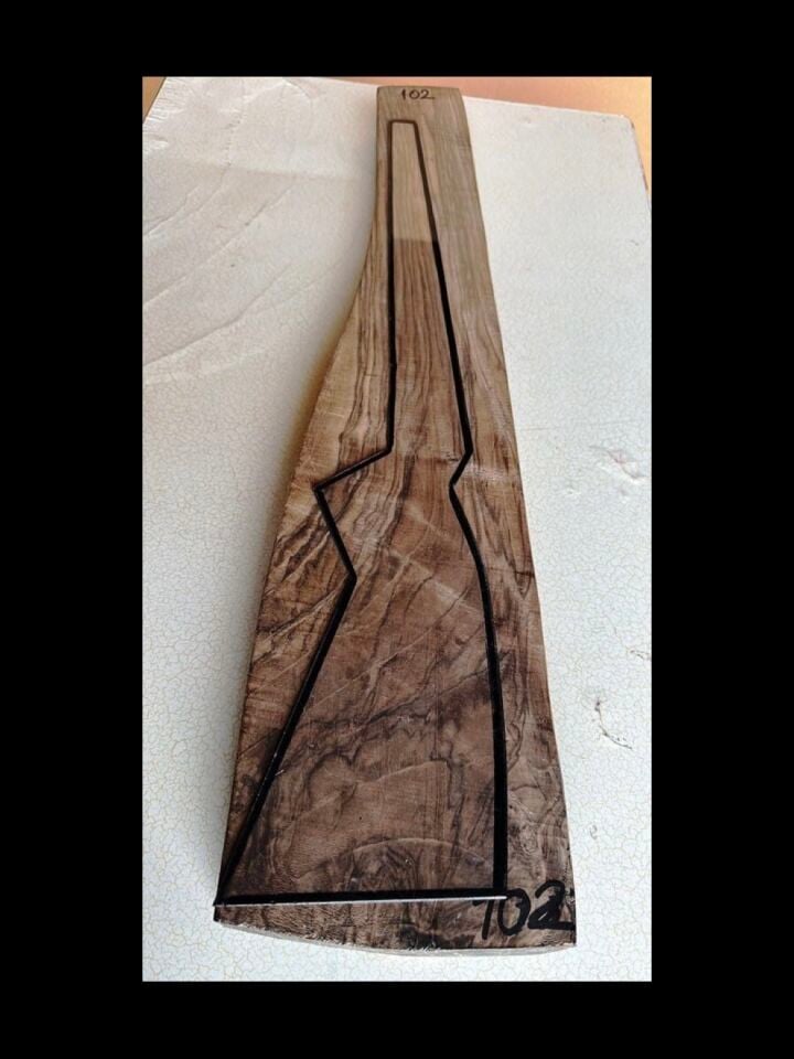 RIFLE & CARABINE TURKISH WALNUT GUNSTOCK