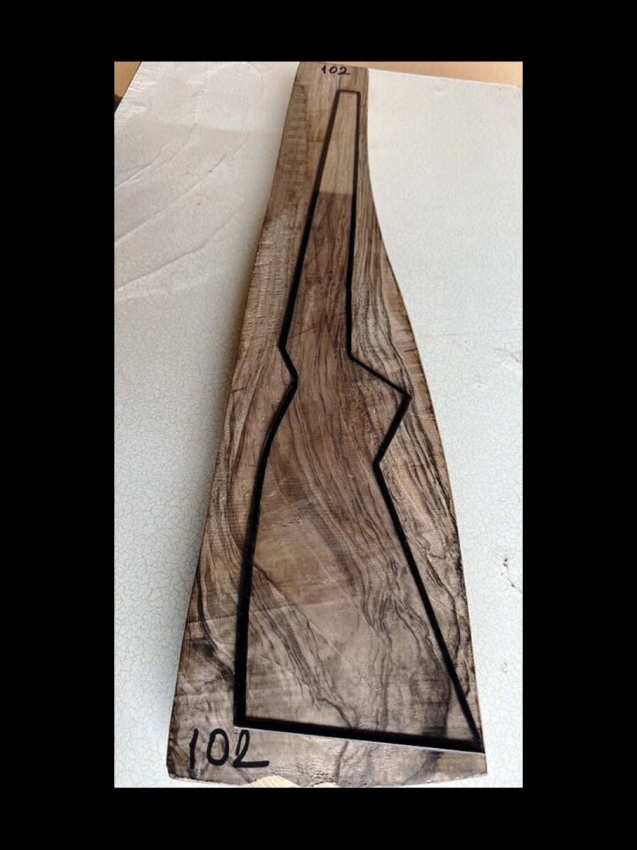 RIFLE & CARABINE TURKISH WALNUT GUNSTOCK